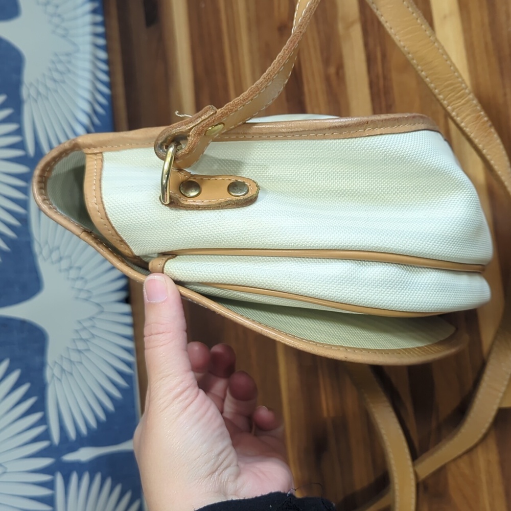 Vintage Fendi crossbody cream and grey striped purse with tan leather ac… - Picture 11 of 17